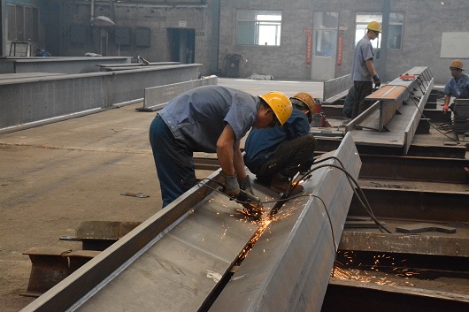 建個(gè)鋼結(jié)構(gòu)廠房，需要走什么流程