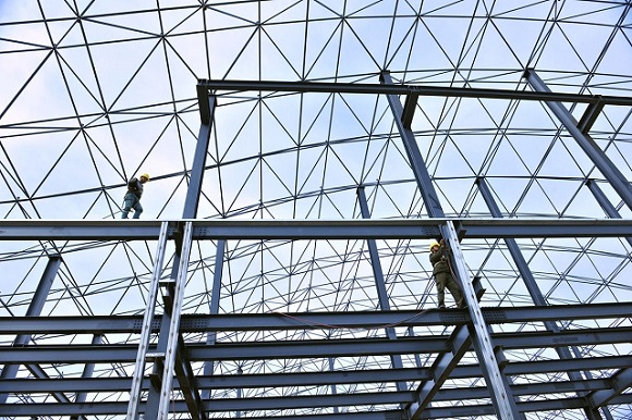 鋼結(jié)構(gòu)廠家：方鋼管混凝土異形柱，在鋼結(jié)構(gòu)構(gòu)中如何應(yīng)用